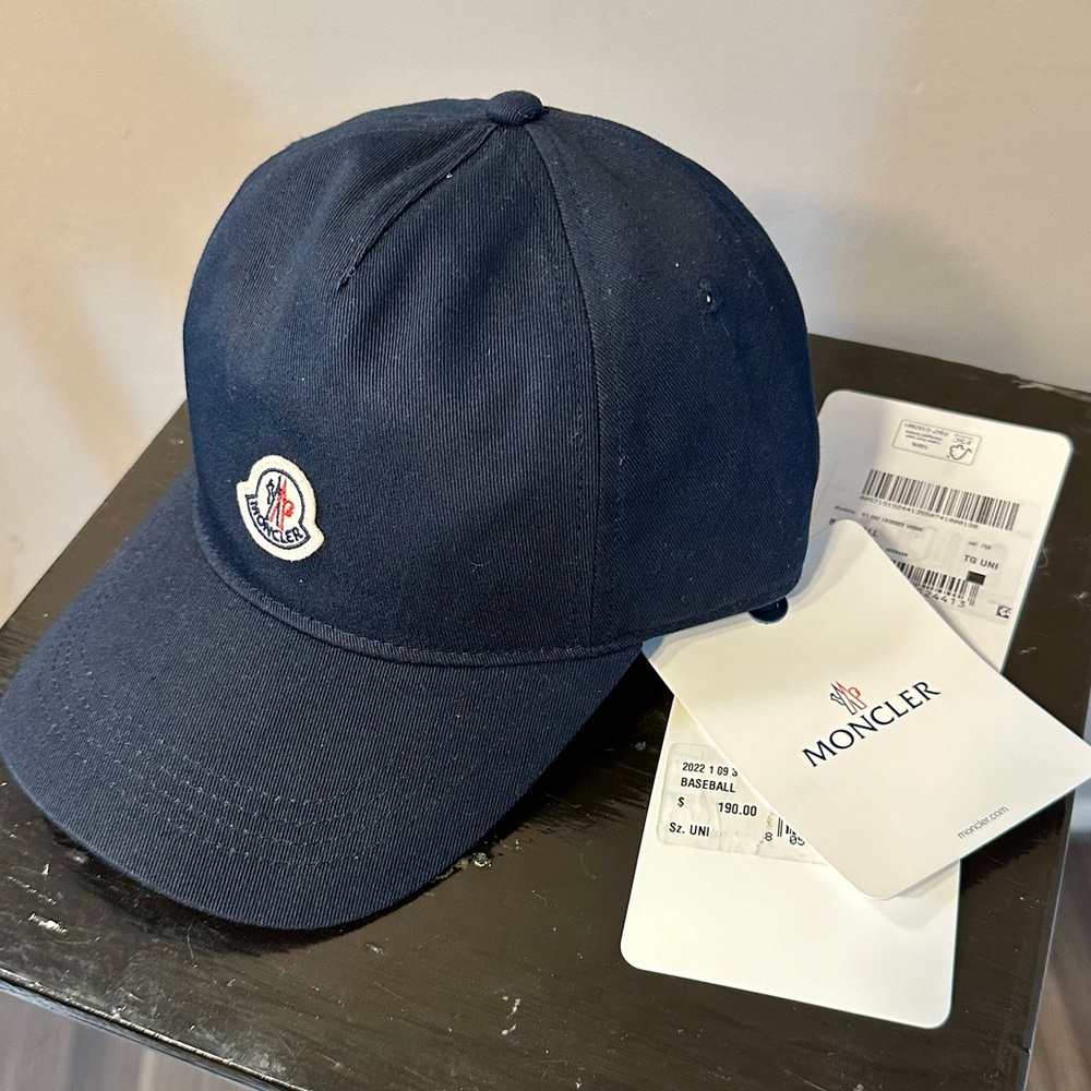 Moncler Small Appliqué Logo Baseball Cap